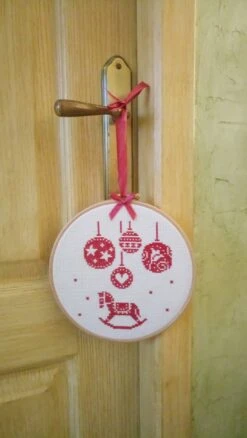 Noël : Cadre, Tableau Mural Broderie Sur Le Thème De Noël.