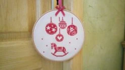 Noël : Cadre, Tableau Mural Broderie Sur Le Thème De Noël. -Papeterie Boutique 1407629 noel cadre tableau mural broderie sur le theme de noel 3