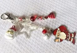 Noël:bijou De Sac Porte-clés Argent Et Rouge,perles Verre,breloques(père-noël,sapin,grelot,étoile).