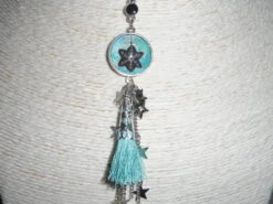 Collier Cabochon Etoile De Noël Et Pompon Turquoise