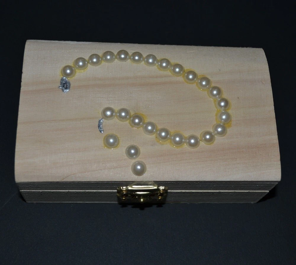 Boite De Noël, Boite à Bijoux En Bois Décorée Perles Et Peinte "collier De Perles Blanc Nacré" 2 Boite De Noël, Boite à Bijoux En Bois Décorée Perles Et Peinte "collier De Perles Blanc Nacré" – Image 2