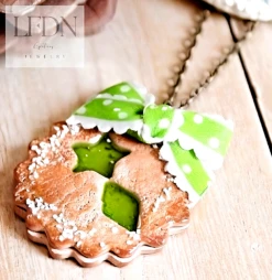 Collier Biscuit Confiture En Fimo, Bijoux Gourmands, Pendentif Noël, Bijoux Fantaisie -Papeterie Boutique 2209900 collier biscuit confiture en fimo bijoux gourmands pendent 3