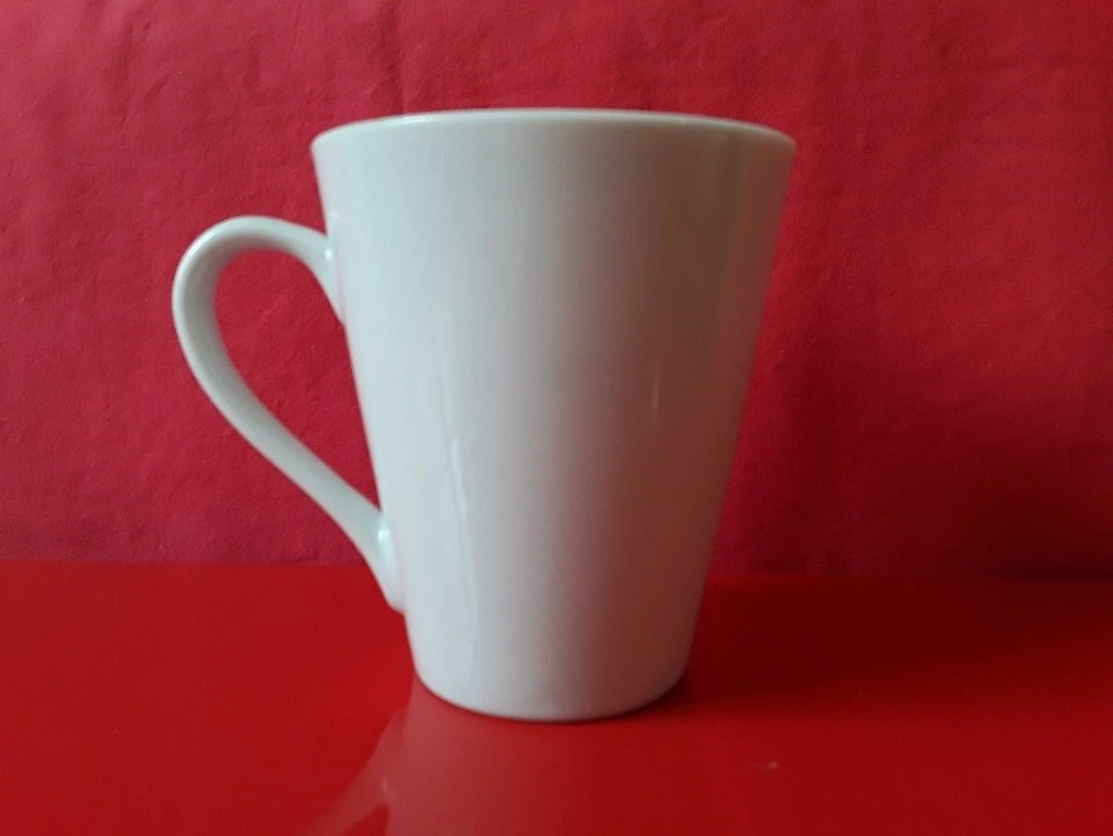 Mug En Porcelaine : " Hérisson Regarde Les étoiles " - Cadeau De Noël 3 Mug En Porcelaine : " Hérisson Regarde Les étoiles " - Cadeau De Noël – Image 3