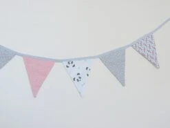 Guirlande Fanions Decoration Chambre Enfant,bebe, Motifs Triangle, Panda, Geometrique, Cadeau Noël, Fête Des Mères, Fait Main, Naissance -Papeterie Boutique 2292750 guirlande fanions decoration chambre enfant bebe motifs tri 4