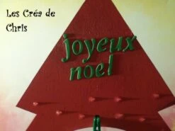 Sapin En Bois à Poser Avec Son Bébé Dans Une Boule De Noël. -Papeterie Boutique 2310315 sapin en bois a poser avec son bebe dans une boule de no 4