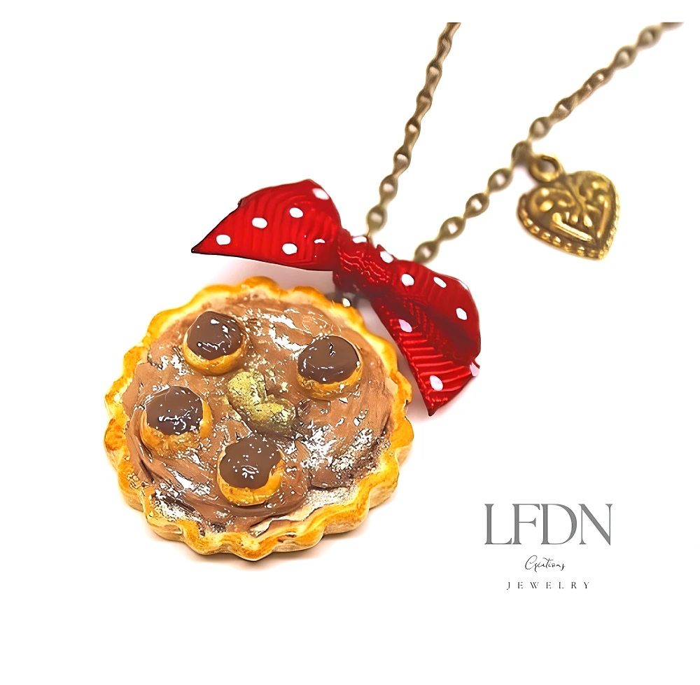 Collier Tarte Chocolat Noël En Fimo, Boucles D'oreille Biscuit Noël, Bijoux Gingerbread Fimo, Bijoux Gourmands 2 Collier Tarte Chocolat Noël En Fimo, Boucles D'oreille Biscuit Noël, Bijoux Gingerbread Fimo, Bijoux Gourmands – Image 2