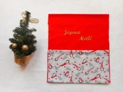 Noël Zéro Déchet Sac Cadeau Tissu Lutins Rouges Broderie "joyeux Noël + Prénom" Pochette Cadeau Coton Pochon