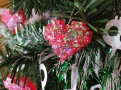 Lot De 6 Décorations Pour Arbre De Noël Coeur Pixel -Papeterie Boutique 2960021 cadre decoratif chaton dragon vert et noir cadre carre a 2