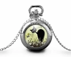 Montre à Gousset, Sautoir Illustré -le Chat Dans Le Pré-,cadeau De Noël Femme-anniversaire De Femme -saint Valentin - Argent (ref.70-2a) Fbm