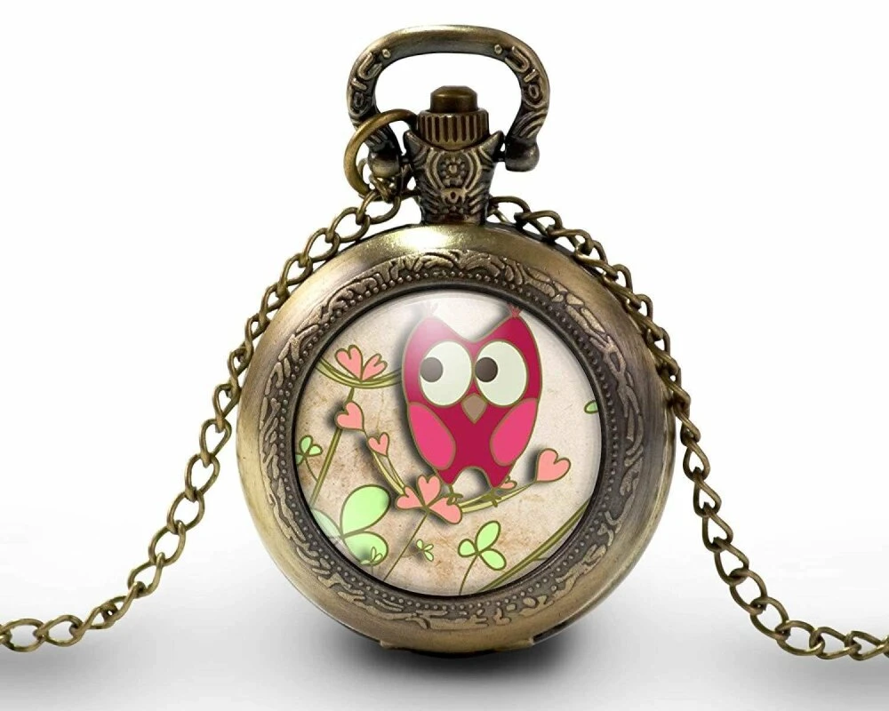 Montre à Gousset, Sautoir Illustré Chouette -la Chouette Rose-, Cadeau De Noël Femme - Anniversaire Femme - Saint Valentin - Bronze (ref.80) 1 Montre à Gousset, Sautoir Illustré Chouette -la Chouette Rose-, Cadeau De Noël Femme - Anniversaire Femme - Saint Valentin - Bronze (ref.80)