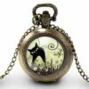 Montre à Gousset, Sautoir Illustré -le Chat Dans Le Pré-, Cadeau De Noël Femme - Anniversaire De Femme - Saint Valentin - Bronze (ref.70-3)