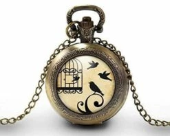 Montre à Gousset, Sautoir Illustré,oiseau,cage -ouvre La Cage-cadeau De Noël Femme - Anniversaire Femme - Saint Valentin - Bronze (ref.42)