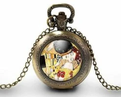 Montre à Gousset, Sautoir Illustré - Klimt -le Baiser- Cadeau De Noël Femme - Anniversaire De Femme - Saint Valentin - Bronze (ref.13)