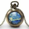 Montre à Gousset,sautoir Illustré-van Gogh-la Nuit étoilée-cadeau De Noël Femme - Anniversaire De Femme - Saint Valentin - Bronze (ref.15)