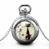 Montre à Gousset,sautoir Illustré-chat -le Chat Parmi Les Fleurs-cadeau De Noël Femme-anniversaire Femme -saint Valentin - Argent (ref.33a)