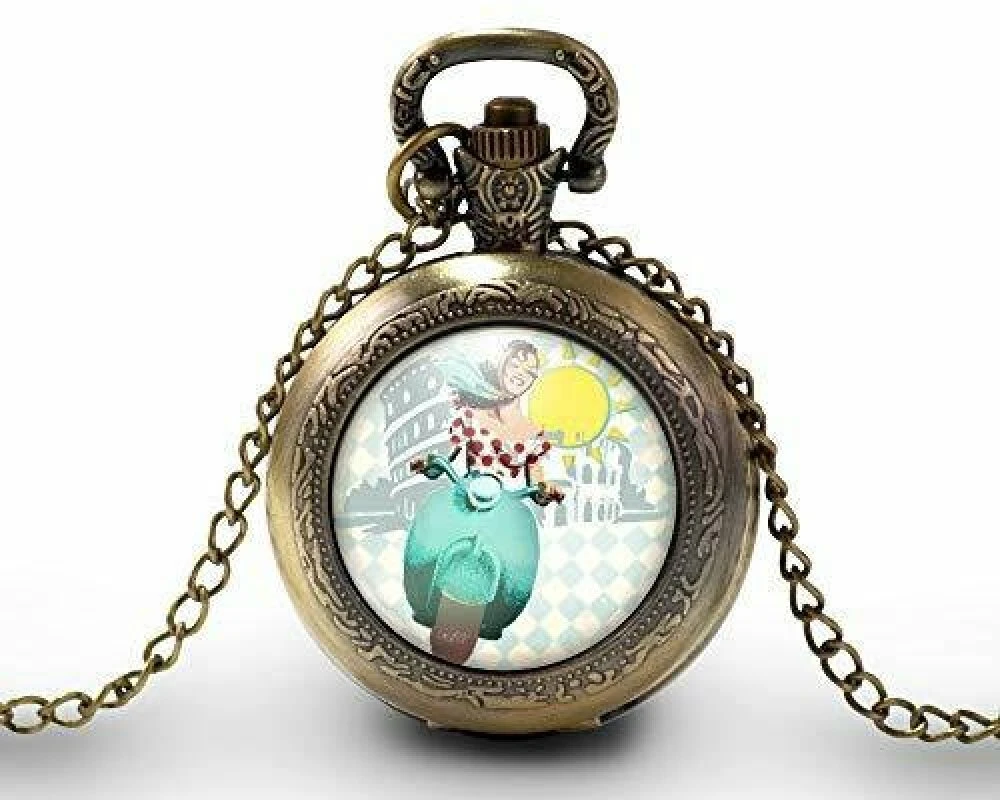 Montre à Gousset, Sautoir Illustré -la Dolce Vita-, Cadeau De Noël Femme - Anniversaire Femme - Saint Valentin - Bronze (ref.64) 1 Montre à Gousset, Sautoir Illustré -la Dolce Vita-, Cadeau De Noël Femme - Anniversaire Femme - Saint Valentin - Bronze (ref.64)