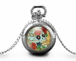 Montre à Gousset, Sautoir Illustré -crùne Fleuri-, Femme Cadeau De Noël - Femme Anniversaire - Saint Valentin - Argent (ref.54a)