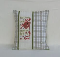 Coussin Et Housse Chat Marron Roux, Brodé Main, Coussin Rectangle Déhoussable, Accessoire Décoration D'intérieur, Cadeau Noël Femme