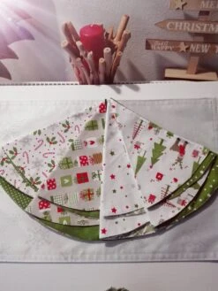 Sets De Table Lot De 4 Noël 8 Sets De Table Lot De 4 Noël -Papeterie Boutique 2976046 serviette de table decoration 3