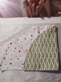 Sets De Table Lot De 4 Noël 10 Sets De Table Lot De 4 Noël -Papeterie Boutique 2976046 serviette de table decoration 5