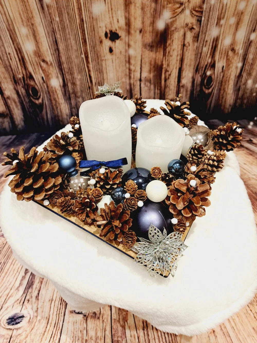 Centre De Table Noël - Jour De L'an / Décoration De Table Ou Autre Avec Bougie Led à Piles - Sapin 1 Centre De Table Noël - Jour De L'an / Décoration De Table Ou Autre Avec Bougie Led à Piles - Sapin