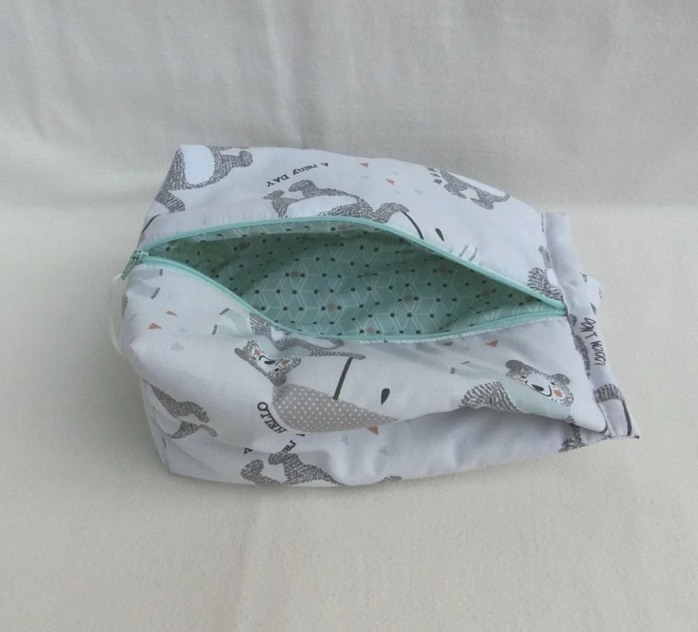 Sac à Soufflet Avec Fermeture Zippée, Sac Porté Main Pour Petite Fille En Tissu Ours Polaire, Sac à Goûter, Idée Cadeau Noël Enfant 6 Sac à Soufflet Avec Fermeture Zippée, Sac Porté Main Pour Petite Fille En Tissu Ours Polaire, Sac à Goûter, Idée Cadeau Noël Enfant – Image 6