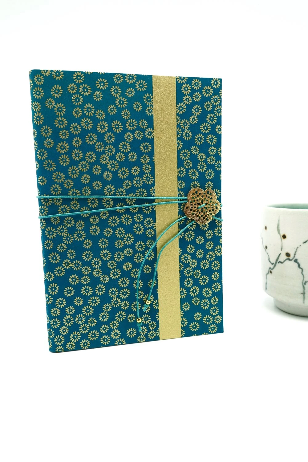 Carnet D'écriture Papier Japonais, Journal Intime à Fermoir, Cahier Vert émeraude Constellations, Cadeau Noël Pour Elle 2 Carnet D'écriture Papier Japonais, Journal Intime à Fermoir, Cahier Vert émeraude Constellations, Cadeau Noël Pour Elle – Image 2