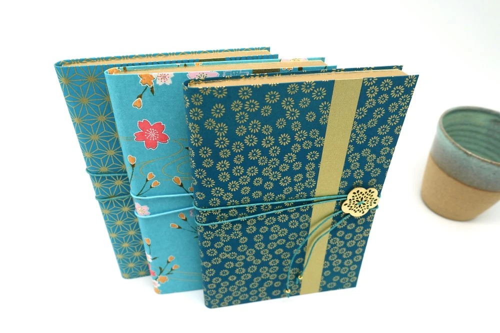 Carnet D'écriture Papier Japonais, Journal Intime à Fermoir, Cahier Vert émeraude Constellations, Cadeau Noël Pour Elle 1 Carnet D'écriture Papier Japonais, Journal Intime à Fermoir, Cahier Vert émeraude Constellations, Cadeau Noël Pour Elle