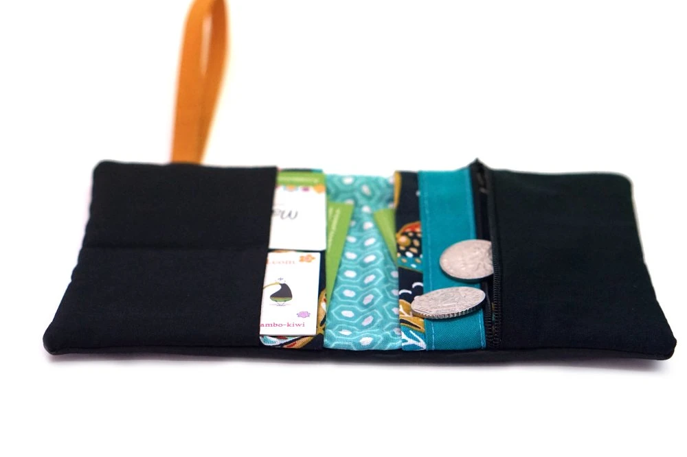 Portefeuille Cuir Noir Femme, Portefeuille Tissu Ethnique, Petit Portefeuille élastique, Cadeau Anniversaire, Cadeau Femme Noël 5 Portefeuille Cuir Noir Femme, Portefeuille Tissu Ethnique, Petit Portefeuille élastique, Cadeau Anniversaire, Cadeau Femme Noël – Image 5