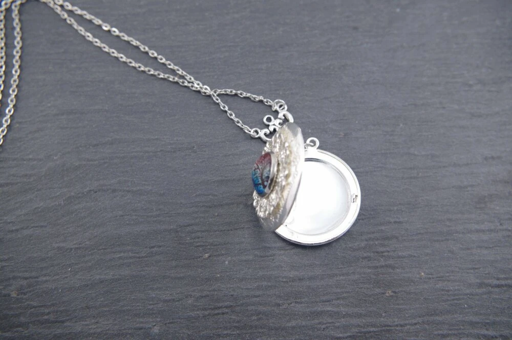 Médaillon Avec Photographie Arbre De Vie Collier Personnalisé Cadeau Pour La Fête Des Mères Cadeaux Noël 3 Médaillon Avec Photographie Arbre De Vie Collier Personnalisé Cadeau Pour La Fête Des Mères Cadeaux Noël – Image 3