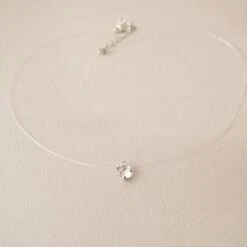 Collier En Cristal Clair Effet Flottant Bijoux Minimaliste Invisible Choker Cristal Cadeau De Noël Pour Les Femmes