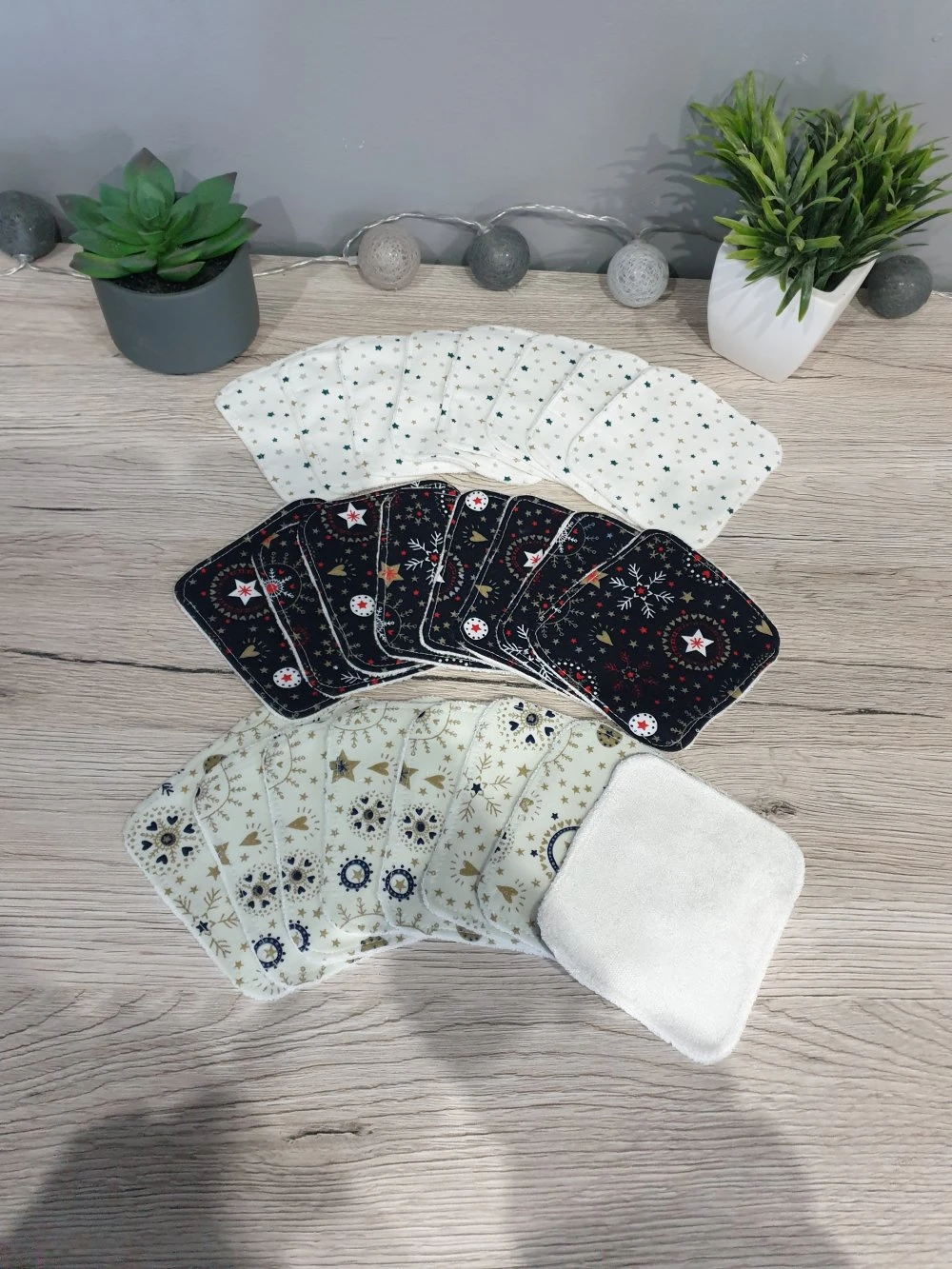 Lot De 24 Lingettes Lavables Noël 4 Lot De 24 Lingettes Lavables Noël – Image 4