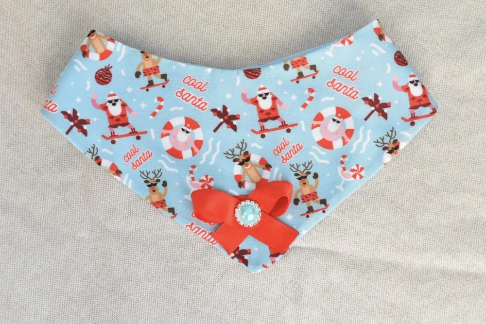 Bandana Bleu Ciel Noël Avec Strass Pour Chien & Chat / Avec Noeud Assorti 2 Bandana Bleu Ciel Noël Avec Strass Pour Chien & Chat / Avec Noeud Assorti – Image 2