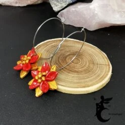 Boucles D'oreilles Créoles Poinsettias Rouge Et Or - Un Bijou Artisanal Pour Noël -Papeterie Boutique 3977637 boucles d oreilles creoles poinsettias rouge et or un bij 2
