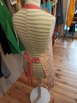 Tablier Réversible Noël Rose/rouge -Papeterie Boutique 3985951 tablier reversible noel noir dore 3