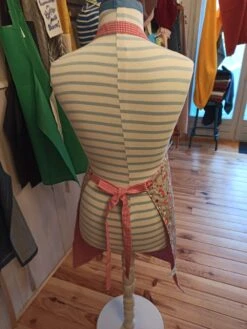 Tablier Réversible Noël Noir/doré -Papeterie Boutique 3985968 tablier reversible noel noir dore 3