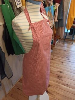 Tablier Réversible Noël Noir/doré -Papeterie Boutique 3985968 tablier reversible noel noir dore 4