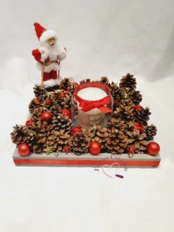 Centre De Table Noël - Jour De L'an / Décoration De Table Ou Autre Avec Bougies Pomme De Pin Et Boules De Noel 14 Centre De Table Noël - Jour De L'an / Décoration De Table Ou Autre Avec Bougies Pomme De Pin Et Boules De Noel -Papeterie Boutique 4006505 centre de table noel jour de l an decoration de table 1