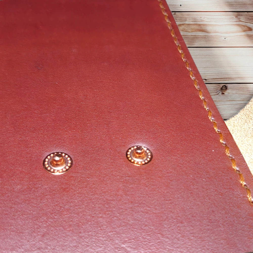 Bloc Notes Carnet Porte Documents Style Ancien En Cuir Artisanal Vintage Cadeau Anniversaire Noël Livre D'or Livre à Croquis Dessin 5 Bloc Notes Carnet Porte Documents Style Ancien En Cuir Artisanal Vintage Cadeau Anniversaire Noël Livre D'or Livre à Croquis Dessin – Image 5