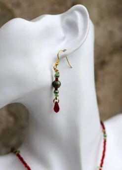 Parure Collier Pendentif-boucles D'oreilles Swarovski-perles De Rocaille-perles De Verre Rouge Et Verte ModÚle "lutin De Noël"