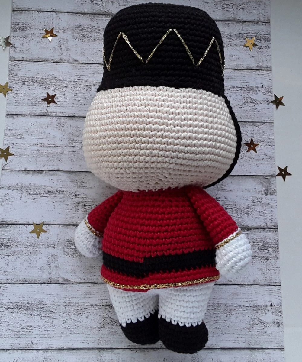 Decoration De Noël, Petit Soldat De Noël Au Crochet 2 Decoration De Noël, Petit Soldat De Noël Au Crochet – Image 2