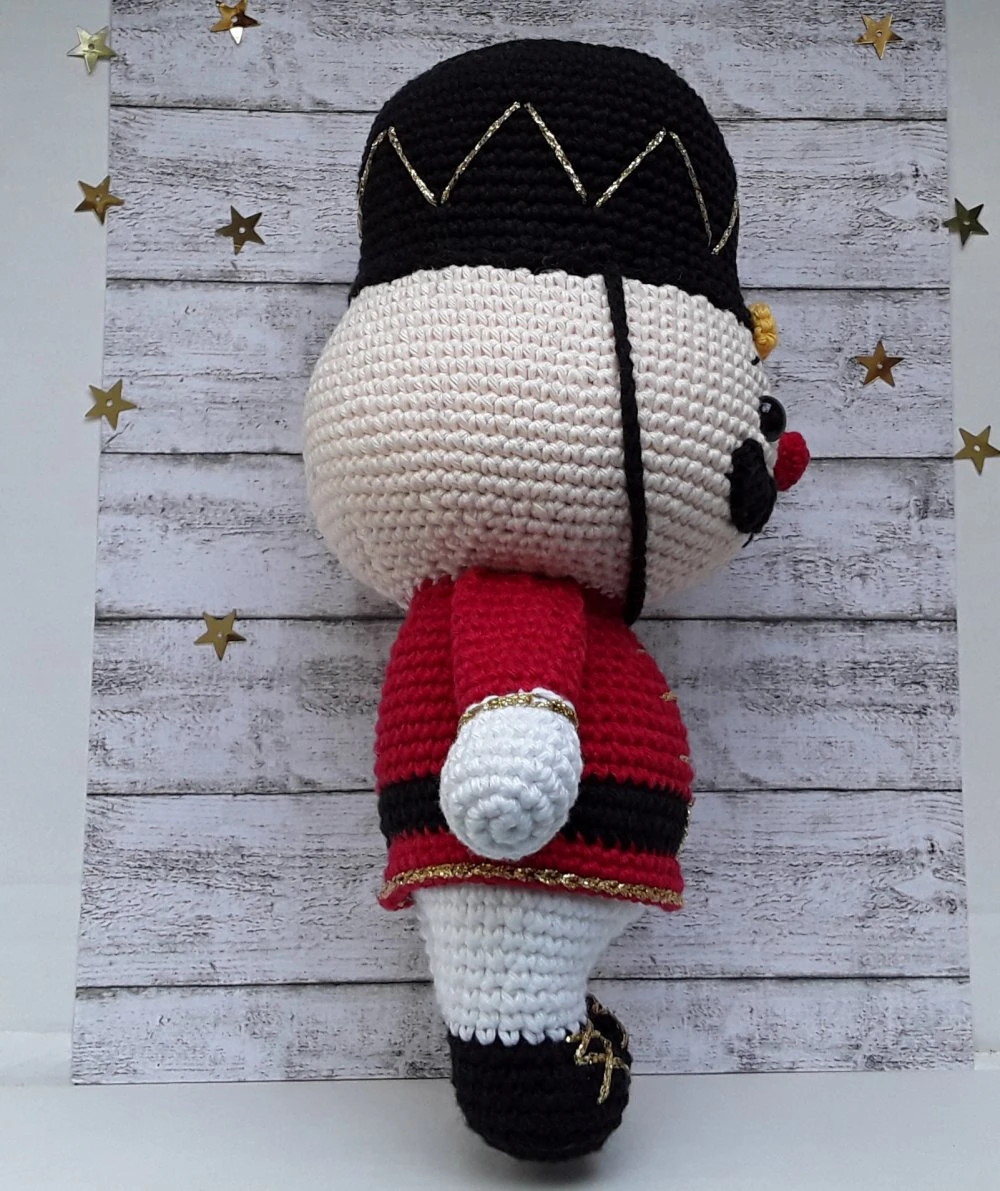 Decoration De Noël, Petit Soldat De Noël Au Crochet 3 Decoration De Noël, Petit Soldat De Noël Au Crochet – Image 3