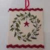 Suspension De Noël Brodée Couronne Nature