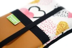 Portefeuille Femme Cuir Caramel Tissu Motif Coeurs, Portefeuille Chéquier Cuir Avec élastique, Cadeau Femme Noël -Papeterie Boutique 4292936 portefeuille cuir femme compagnon cuir portefeuille compag 1