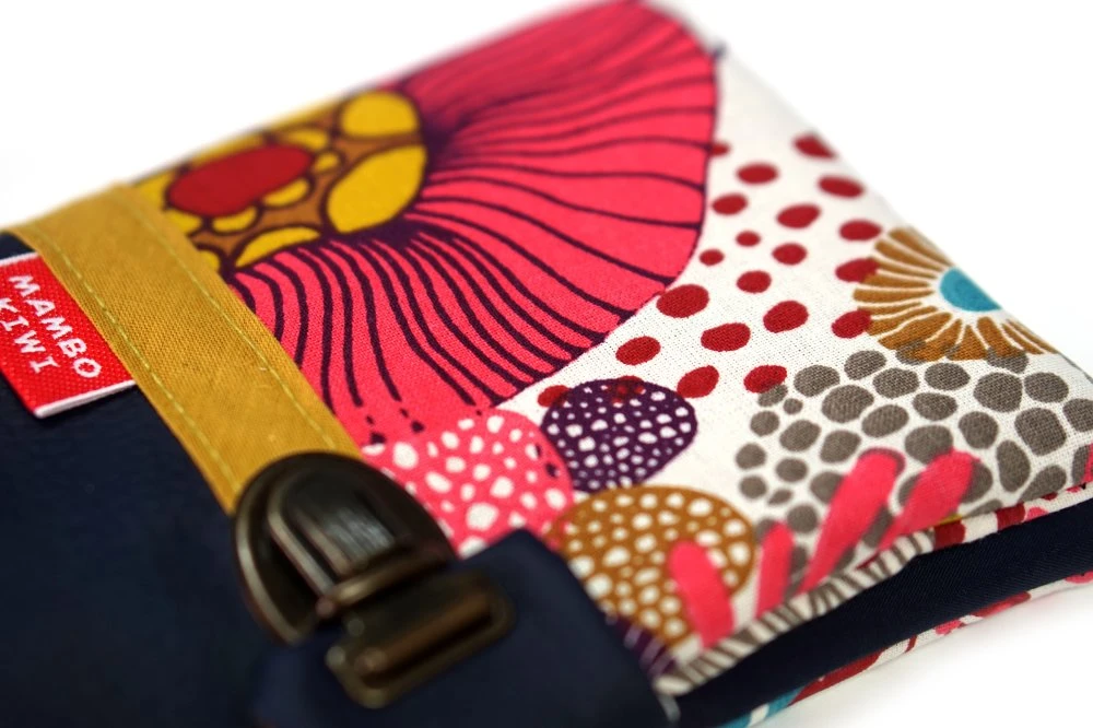 Portefeuille Cuir Marine Tissu Fleurs Femme, Portefeuille Attache Cartable En Cuir, Cadeau Femme Noël 5 Portefeuille Cuir Marine Tissu Fleurs Femme, Portefeuille Attache Cartable En Cuir, Cadeau Femme Noël – Image 5