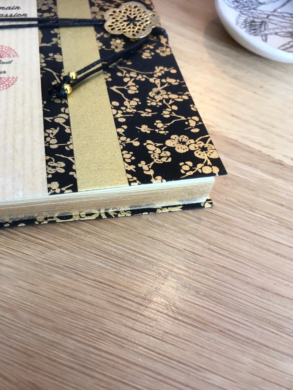 Carnet Vierge En Papier Japonais, Journal Intime Sakura Noir Et Or, Cahier Washi Noël Pour Elle, Carnet Voyage Japon Asie 5 Carnet Vierge En Papier Japonais, Journal Intime Sakura Noir Et Or, Cahier Washi Noël Pour Elle, Carnet Voyage Japon Asie – Image 5