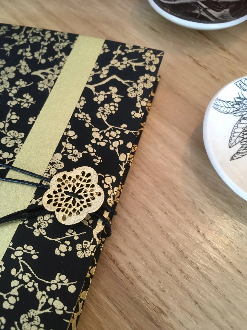 Carnet Vierge En Papier Japonais, Journal Intime Sakura Noir Et Or, Cahier Washi Noël Pour Elle, Carnet Voyage Japon Asie 3 Carnet Vierge En Papier Japonais, Journal Intime Sakura Noir Et Or, Cahier Washi Noël Pour Elle, Carnet Voyage Japon Asie – Image 3