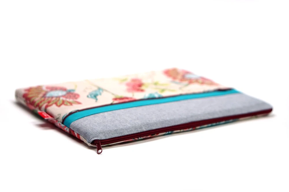 Housse Ordinateur 15 Pouces Tissu Floral, étui Macbook Pro 15 Fleurs, Housse Lenovo 15 Pouces, Cadeau Femme Noël 4 Housse Ordinateur 15 Pouces Tissu Floral, étui Macbook Pro 15 Fleurs, Housse Lenovo 15 Pouces, Cadeau Femme Noël – Image 4