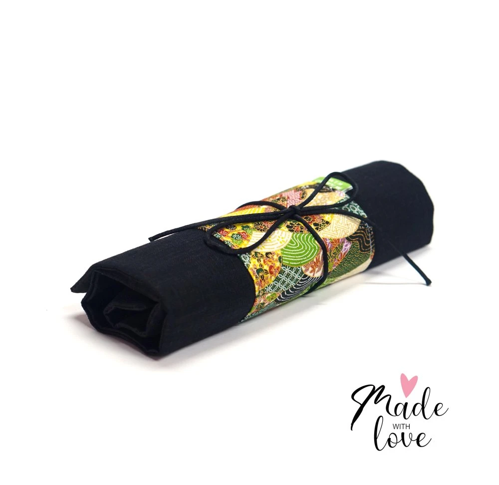 Trousse à Crayons Maquillage En Lin Noir Tissu Japonais, Trousse Maquillage, Cadeau Noël Femme 1 Trousse à Crayons Maquillage En Lin Noir Tissu Japonais, Trousse Maquillage, Cadeau Noël Femme