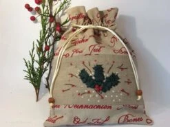 Pochon Noël -pochette Cadeau Noël-sac Noël- Décor Noël- Sac Noël Houx -